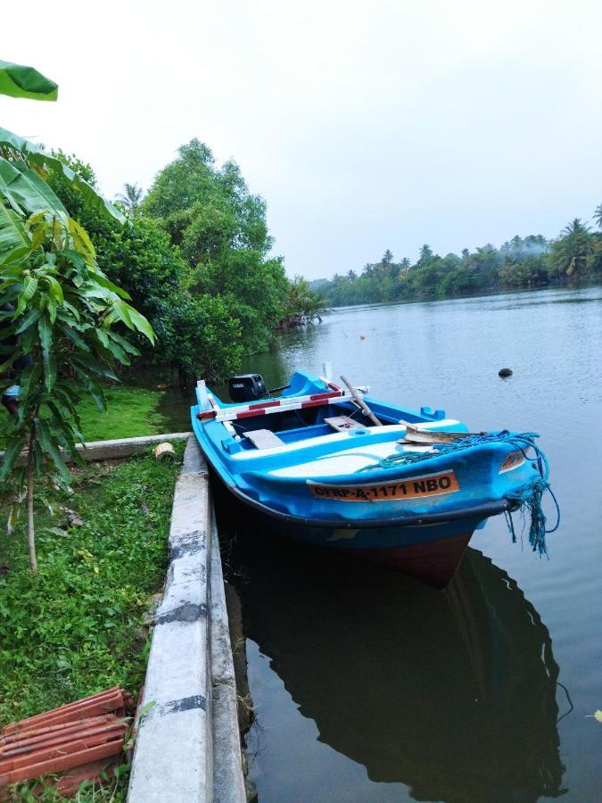 Kosi Giggles Resort Weligama Buitenkant foto