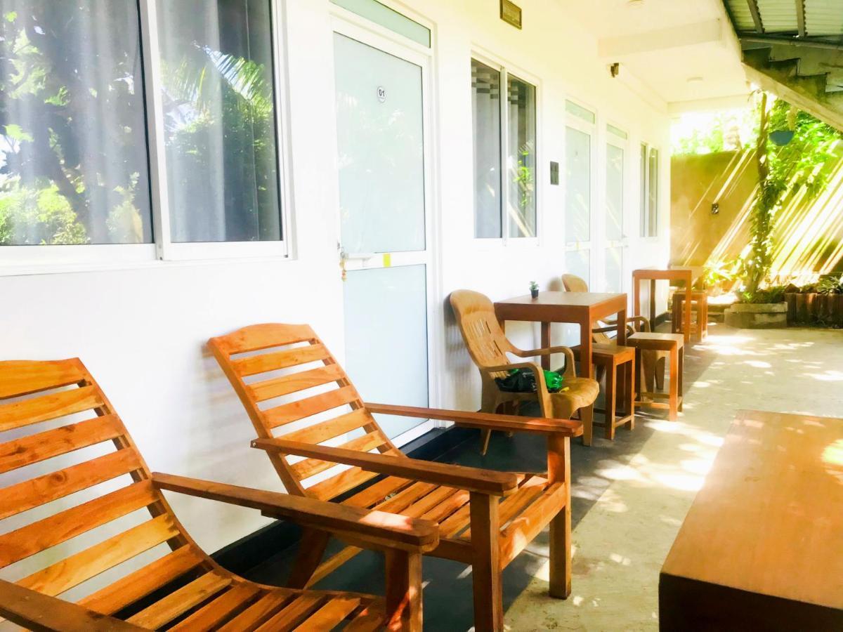 Kosi Giggles Resort Weligama Buitenkant foto